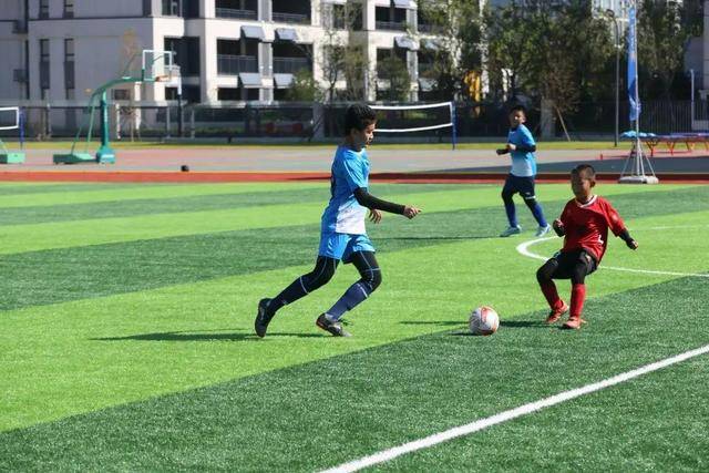 冉珂嘉成为第四位被WNBA选中的中国队球员